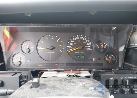 1998 Jeep Grand Cherokee Limited из США, поврежденный, VIN 1J4GZ88Z2WC208369